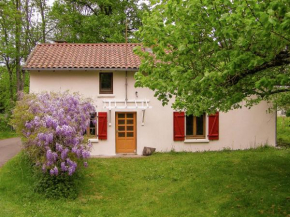 Comfortable Cottage in Champsac near Forest, Champsac